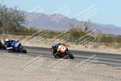 media/Dec-07-2025-CVMA (Sun) [[3e7d2de5dc]]/Race 4-Supersport Middleweight/